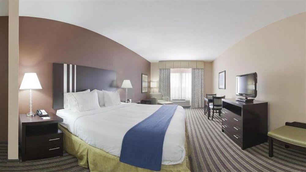 Express By Ihg Hotel Columbia