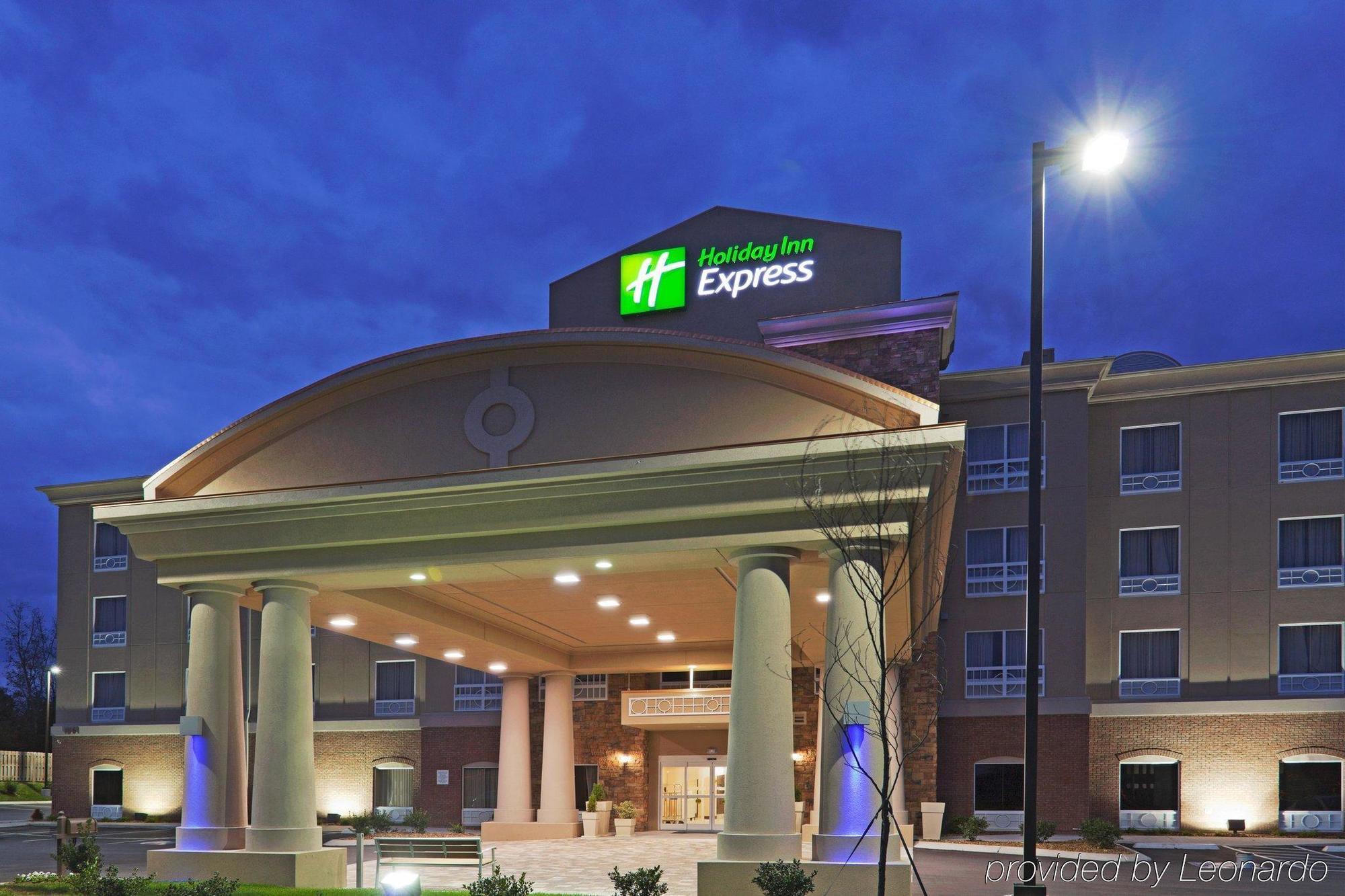 Express By Ihg Hotel 3*