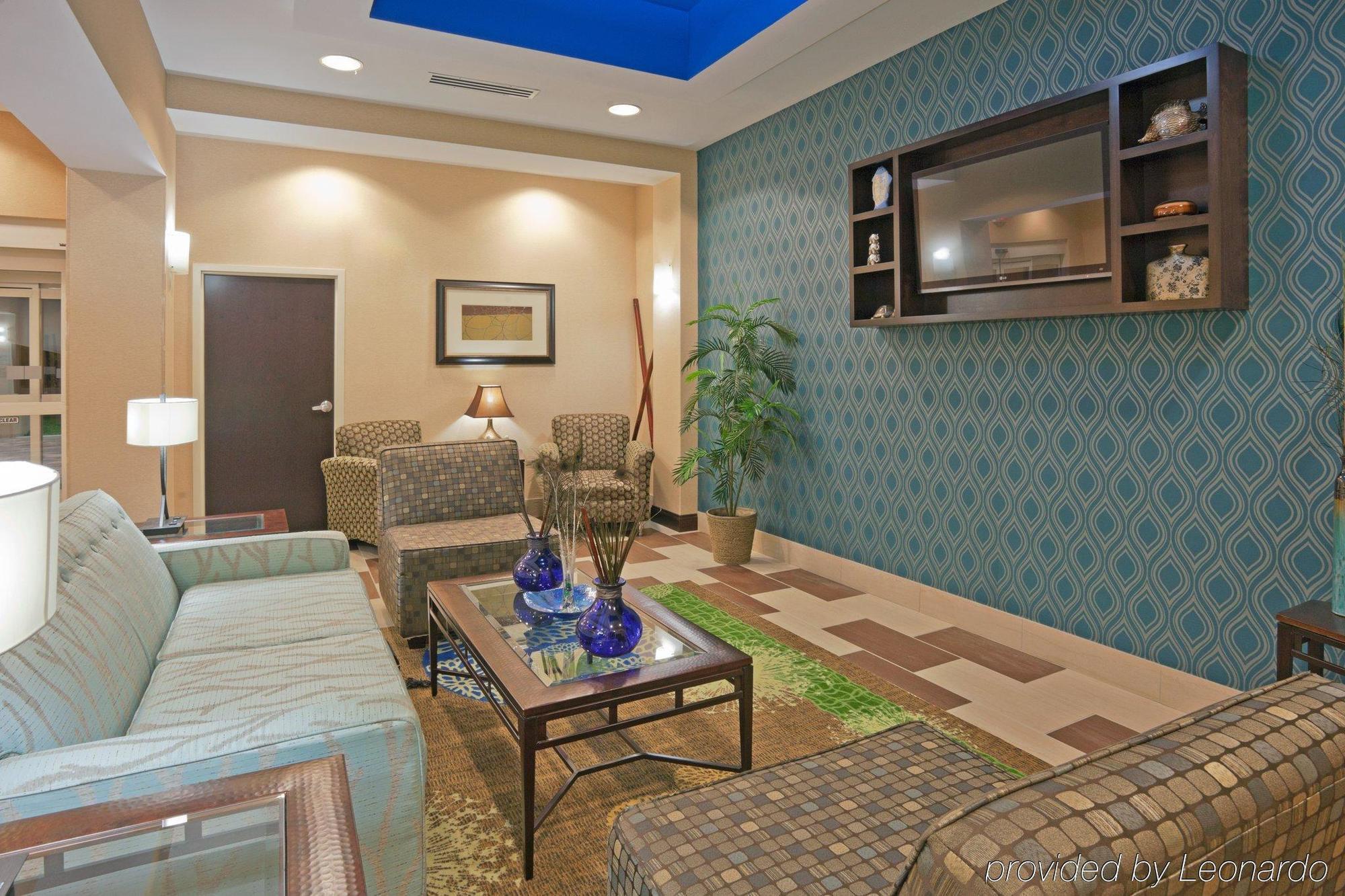 Express By Ihg Hotel