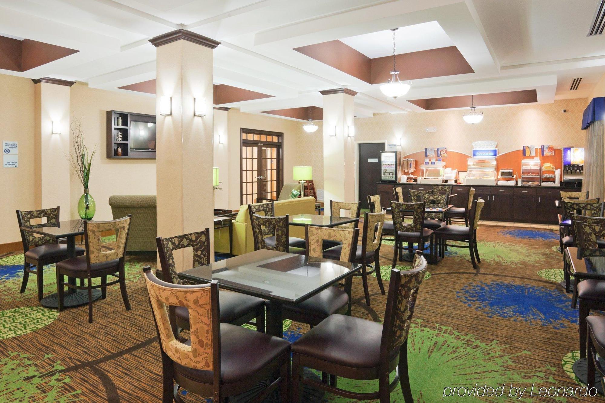 Express By Ihg Hotel 3*