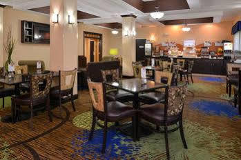 Express By Ihg 3* Columbia